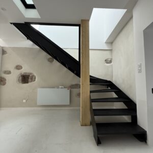 Escalier quart tournant en  Acier finition brut