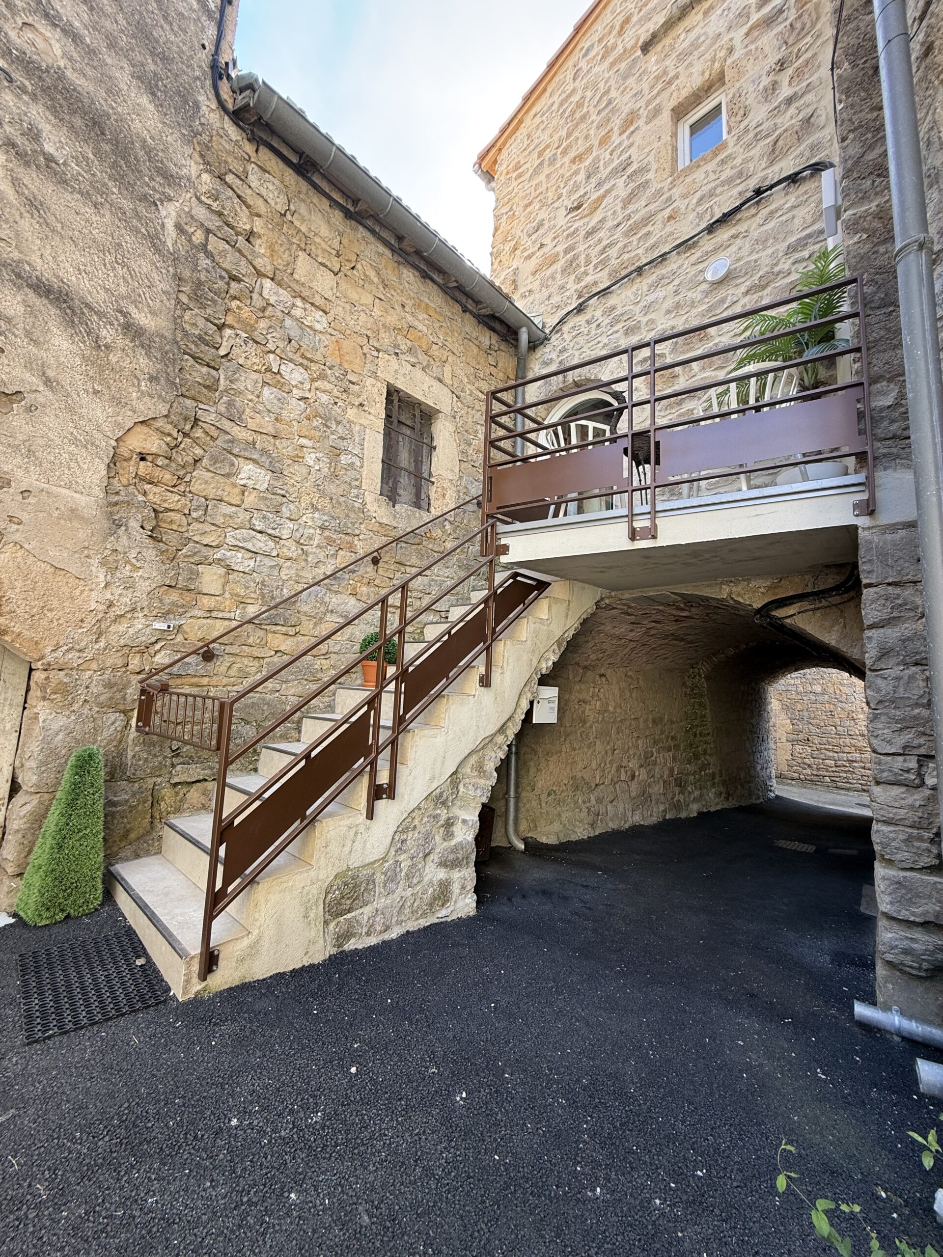Rampe sur mesure ferronnerie métallerie FROMENT artisan Herault Aveyron